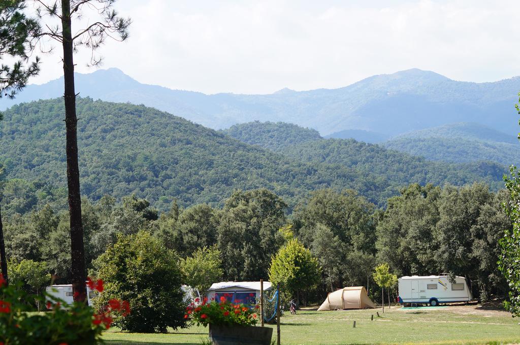 Camping Macanet De Cabrenys Luaran gambar